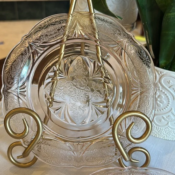 Pink Depression Royal Lace Small Plates (8) - Picture 2 of 11